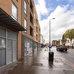The Call Of London 2 Bedroom Flat In Battersea